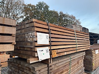 Ca. 143x angelim pedra regels fijnbezaagd, 40x60mm, lengte 240cm - afbeelding 4 van  4