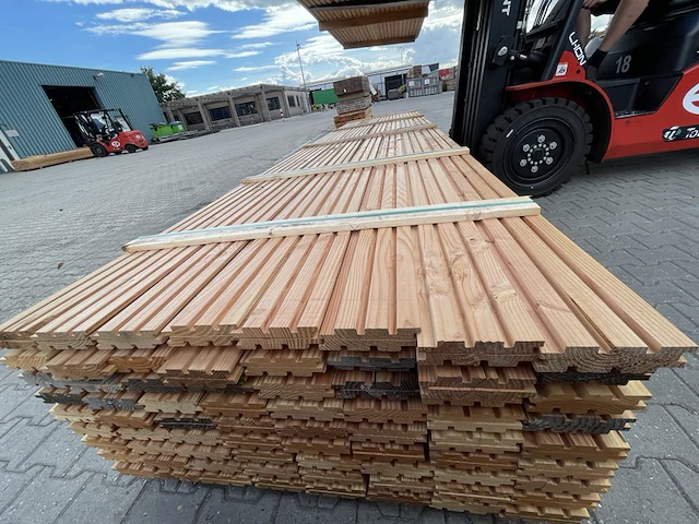 Ca. 144x douglas design/triple/deens profiel, 22x142mm, lengte 500cm - afbeelding 1 van  2