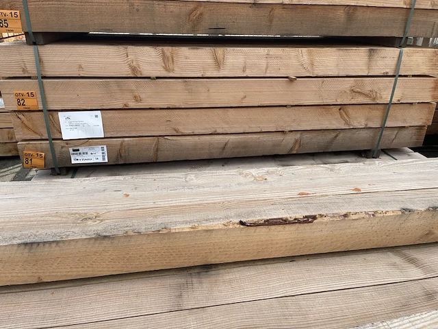 Ca. 14x douglas balken fijnbezaagd, 150x150mm, lengte 250cm - afbeelding 4 van  4