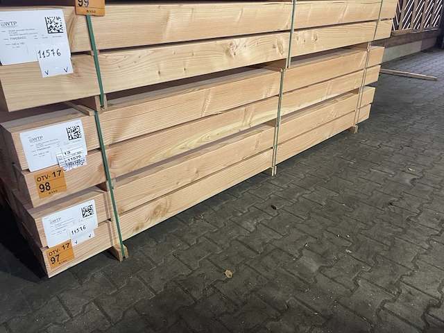 Ca. 14x douglas balken geschaafd, 140x140mm, lengte 300cm - afbeelding 4 van  4