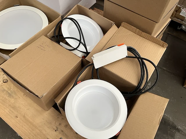 Ca. 14x led inbouwspot/-paneel met en zonder led driver ellipz lighting - afbeelding 2 van  6