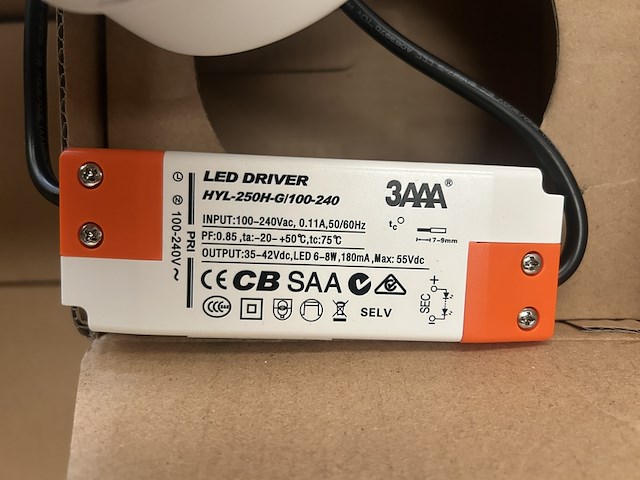 Ca. 14x led inbouwspot/down light met led driver 8.5w 4000k ellipz lighting, dl304u0094 - afbeelding 3 van  4