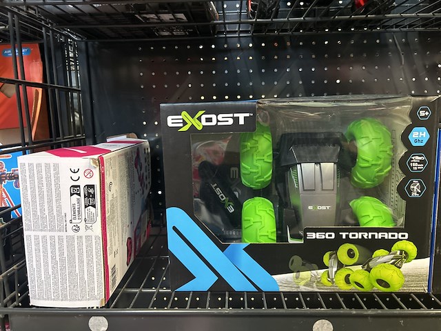 Ca. 14x rc auto's/voertuigen w.o. carrera, revolt, exost - afbeelding 7 van  9