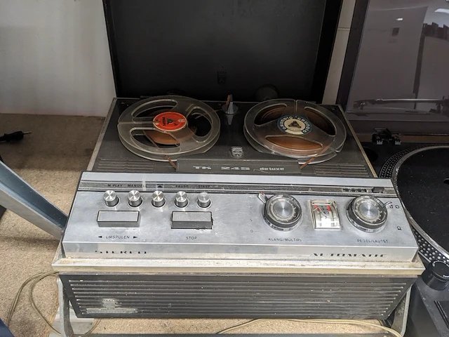 Ca. 14x retro audioapparatuur, o.a. erres, grundig, philips - afbeelding 2 van  22