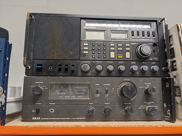 Ca. 14x retro audioapparatuur, o.a. erres, grundig, philips - afbeelding 4 van  22