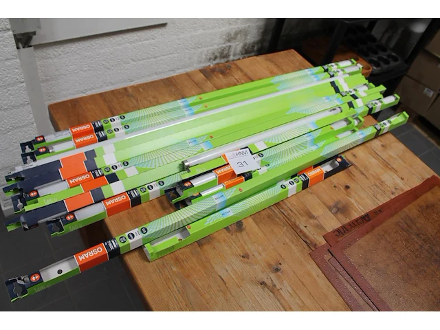 Ca. 15 tl lampen osram in diverse uitvoeringen. - afbeelding 1 van  2