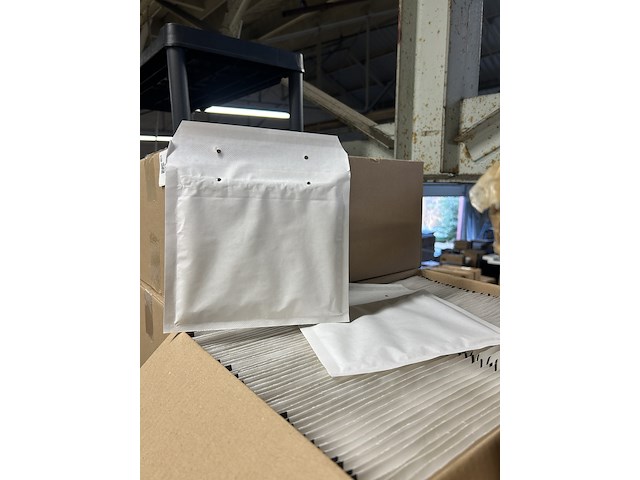 Ca. 1500x luchtkussenenvelop, verzendenvelop - afbeelding 1 van  5