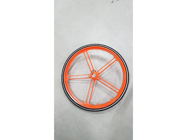 Ca. 150x 22 inch alu voorwiel, alu achterwiel, spatbord, oranje + zwart - afbeelding 1 van  3