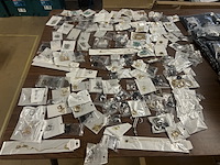 Ca. 150x (online) voorraad juwelier - stainless steel ringen, oorbellen, kettingen van hoge kwaliteit - afbeelding 1 van  10