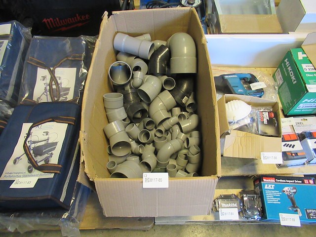 Ca. 150x pvc bochten/verlopen, etc. dyka - afbeelding 1 van  2