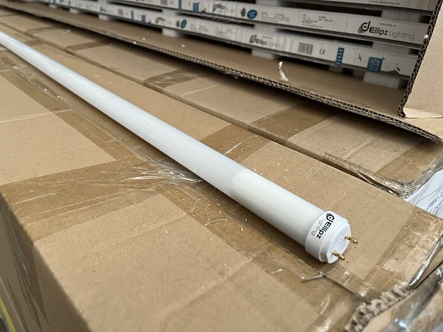 Ca. 150x t8 led tube tl2f 1500 mm 5000k ellipz lighting - afbeelding 2 van  4