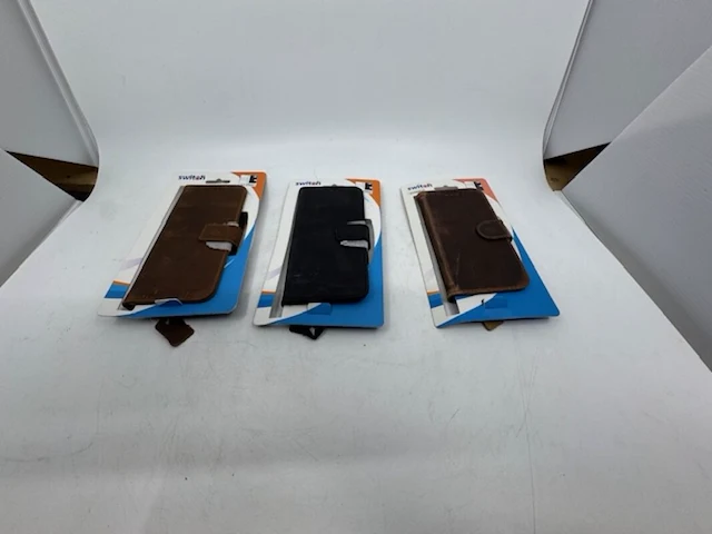 Ca. 153x telefoonhoesje switchme, zwart en bruin - afbeelding 1 van  28