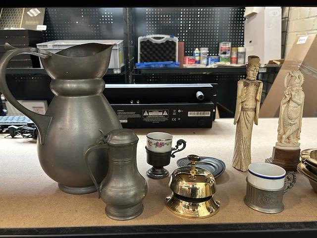 Ca. 15x antieke woonaccessoires en beelden - afbeelding 2 van  6