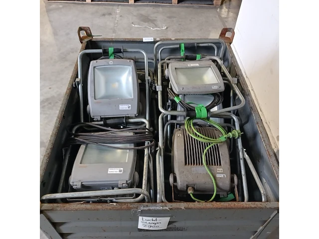Ca. 15x bouwlamp led - afbeelding 4 van  12