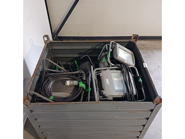 Ca. 15x bouwlamp led - afbeelding 6 van  8