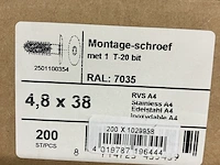 Ca. 15x dozen montage schroeven ral 7035 torx - afbeelding 2 van  3