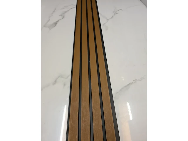 Ca. 15x hkc wpc wandpaneel binnen/buiten 290x22 cm, sanderz, teak, 2025 - afbeelding 1 van  5