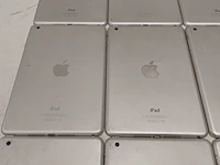 Ca. 15x ipad, apple, a1432, wit - afbeelding 2 van  13