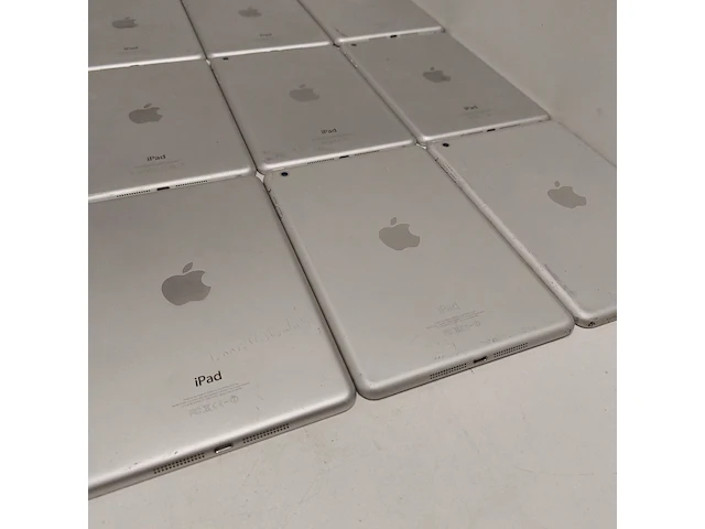 Ca. 15x ipad, apple, a1432, wit - afbeelding 4 van  13