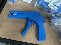 Ca. 15x kabelbinder, kabelbindtang thomas & betts - afbeelding 1 van  6