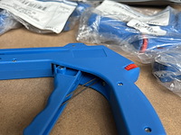 Ca. 15x kabelbinder, kabelbindtang thomas & betts - afbeelding 2 van  6