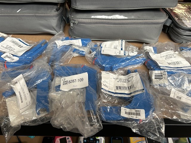 Ca. 15x kabelbinder, kabelbindtang thomas & betts - afbeelding 6 van  6