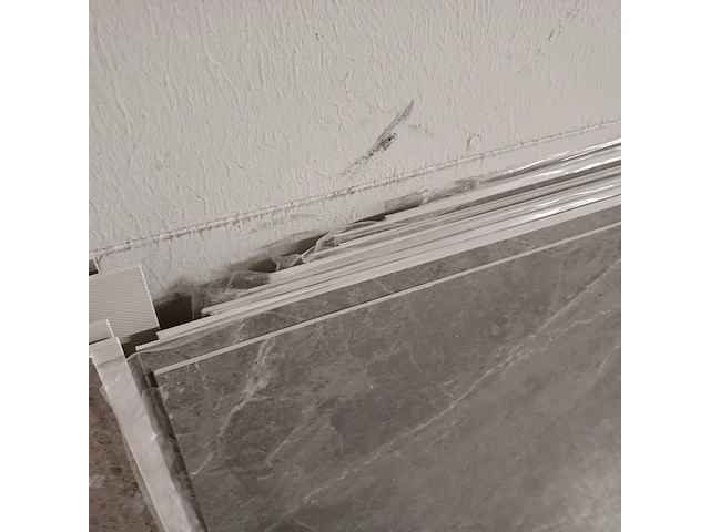 Ca. 15x pvc wandpaneel 280x122 cm, 2025 - afbeelding 4 van  5