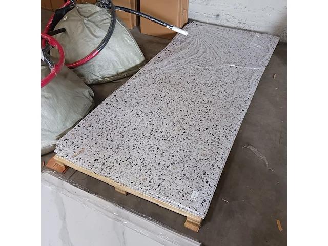 Ca. 15x pvc wandpaneel 280x122 cm, 2025 - afbeelding 1 van  4