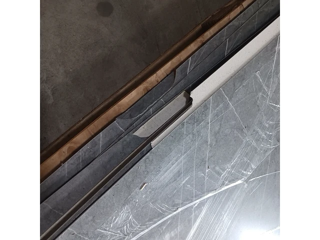 Ca. 15x pvc wandpaneel 280x122 cm, 2025 - afbeelding 5 van  9