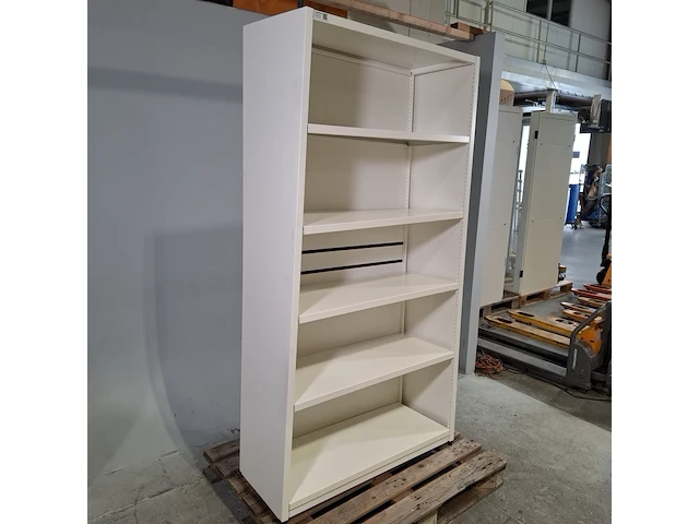 Ca. 15x stellingkast, 1x communicatiezuil en diverse metalen houders - afbeelding 7 van  14