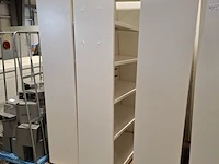 Ca. 15x stellingkast, 1x communicatiezuil en diverse metalen houders - afbeelding 13 van  14