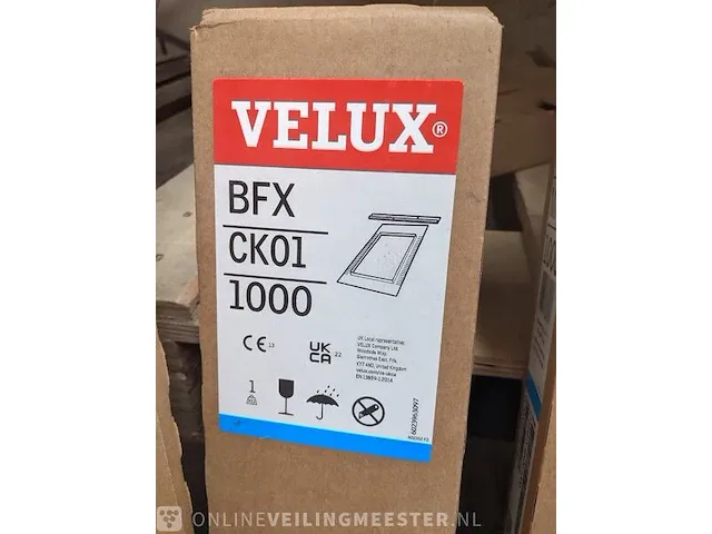 Ca. 15x velux toebehoren diverse modellen - afbeelding 4 van  23