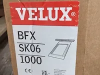 Ca. 15x velux toebehoren diverse modellen - afbeelding 20 van  23