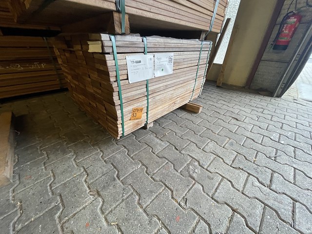 Ca. 161x guyana teak planken geschaafd, 25x140mm, lengte 125cm - afbeelding 4 van  4