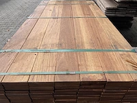 Ca. 161x guyana teak planken geschaafd, 25x140mm, lengte 185cm - afbeelding 1 van  3