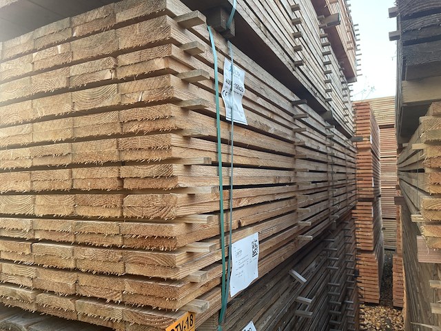 Ca. 167x douglas planken fijnbezaagd, 25x150mm, lengte 400cm - afbeelding 4 van  4