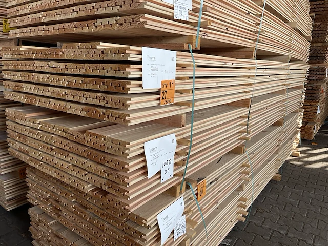 Ca. 168x douglas design/triple/deens profiel, 22x142mm, lengte 400cm - afbeelding 4 van  4