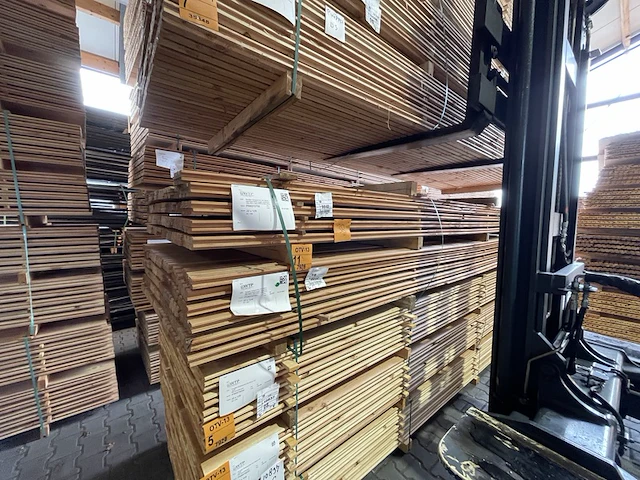 Ca. 168x douglas design/triple/deens profiel, 22x142mm, lengte 400cm - afbeelding 4 van  4