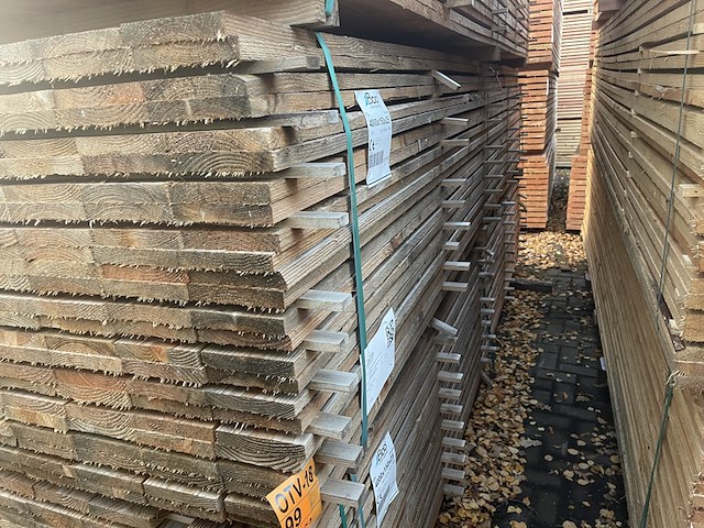 Ca. 168x douglas planken fijnbezaagd, 25x150mm, lengte 400cm - afbeelding 4 van  4