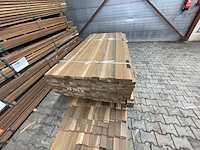 Ca. 168x ipé country grade planken geschaafd, 27x70mm, lengte 127/185cm, 41/245cm - afbeelding 1 van  3