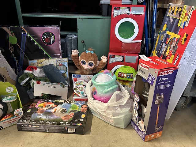 Ca. 16x a-merk speelgoed w.o. clementoni, casdon dyson, dickie toys, fisher-price, vtech - afbeelding 3 van  11