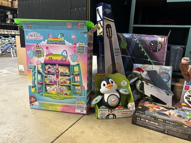 Ca. 16x a-merk speelgoed w.o. clementoni, casdon dyson, dickie toys, fisher-price, vtech - afbeelding 4 van  11