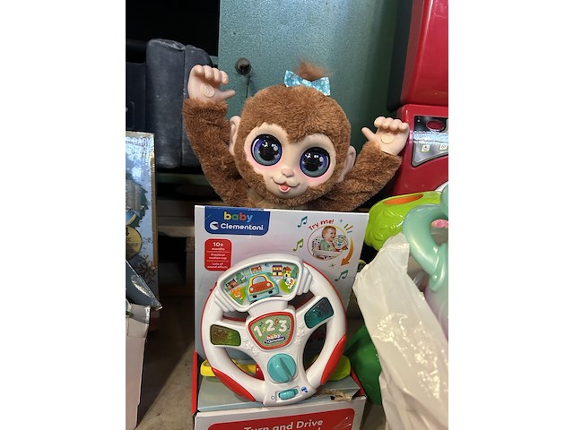 Ca. 16x a-merk speelgoed w.o. clementoni, casdon dyson, dickie toys, fisher-price, vtech - afbeelding 9 van  11