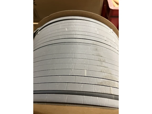 Ca. 16x compriband en pe band rollen - afbeelding 3 van  3