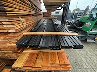 Ca. 16x douglas design/triple/deens profiel zwart gecoat, 22x142mm, lengte 500cm - afbeelding 1 van  3