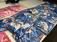 Ca. 16x labubu broeken en t-shirts - afbeelding 2 van  7