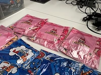 Ca. 16x labubu broeken en t-shirts - afbeelding 6 van  7