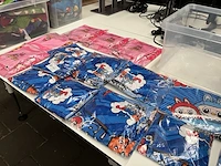 Ca. 16x labubu broeken en t-shirts - afbeelding 7 van  7