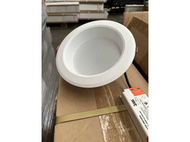 Ca. 16x led inbouwspot/-paneel met led driver ellipz lighting - afbeelding 1 van  6