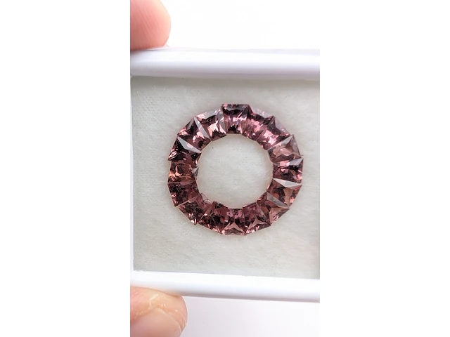 Ca. 16x malaya garnet - 6.75 cts ( total ), pinkish brown - afbeelding 1 van  4